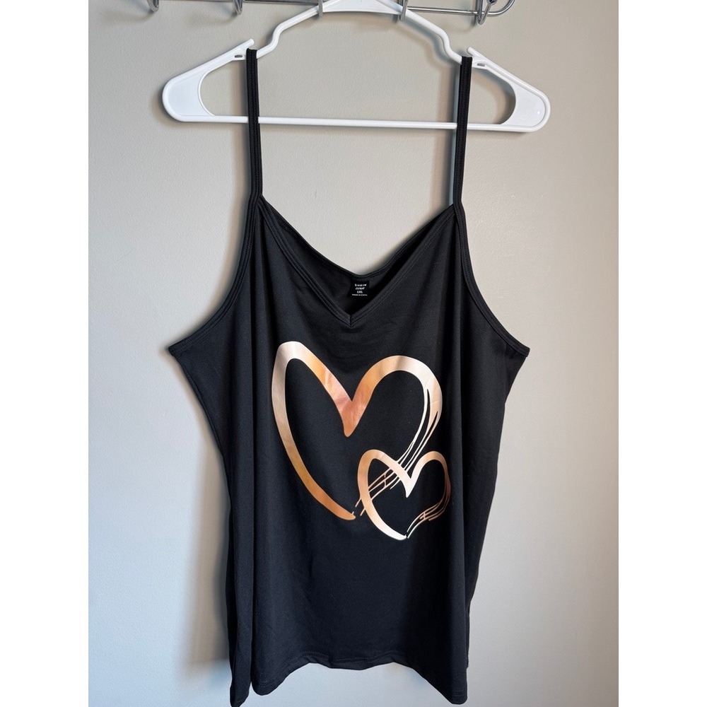 SHEIN Curve Rose Gold Heart Graphic Cami Tank Top Black Plus Size 1XL Romantic